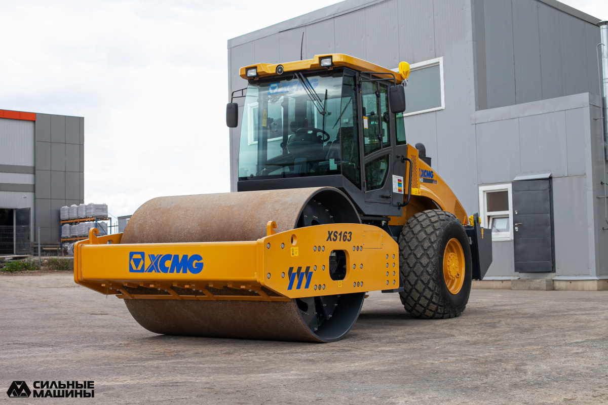 Каток грунтовый XCMG XS163